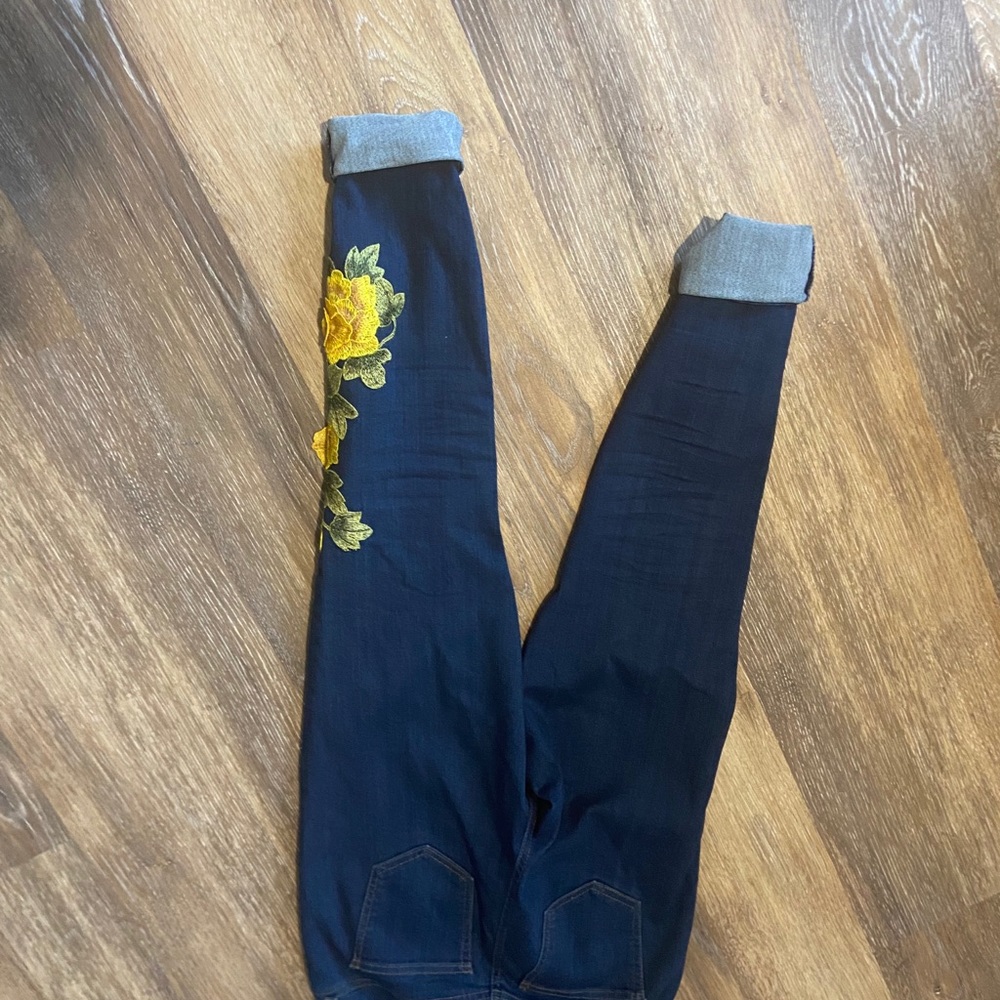 Jeans - Picture 3 of 3